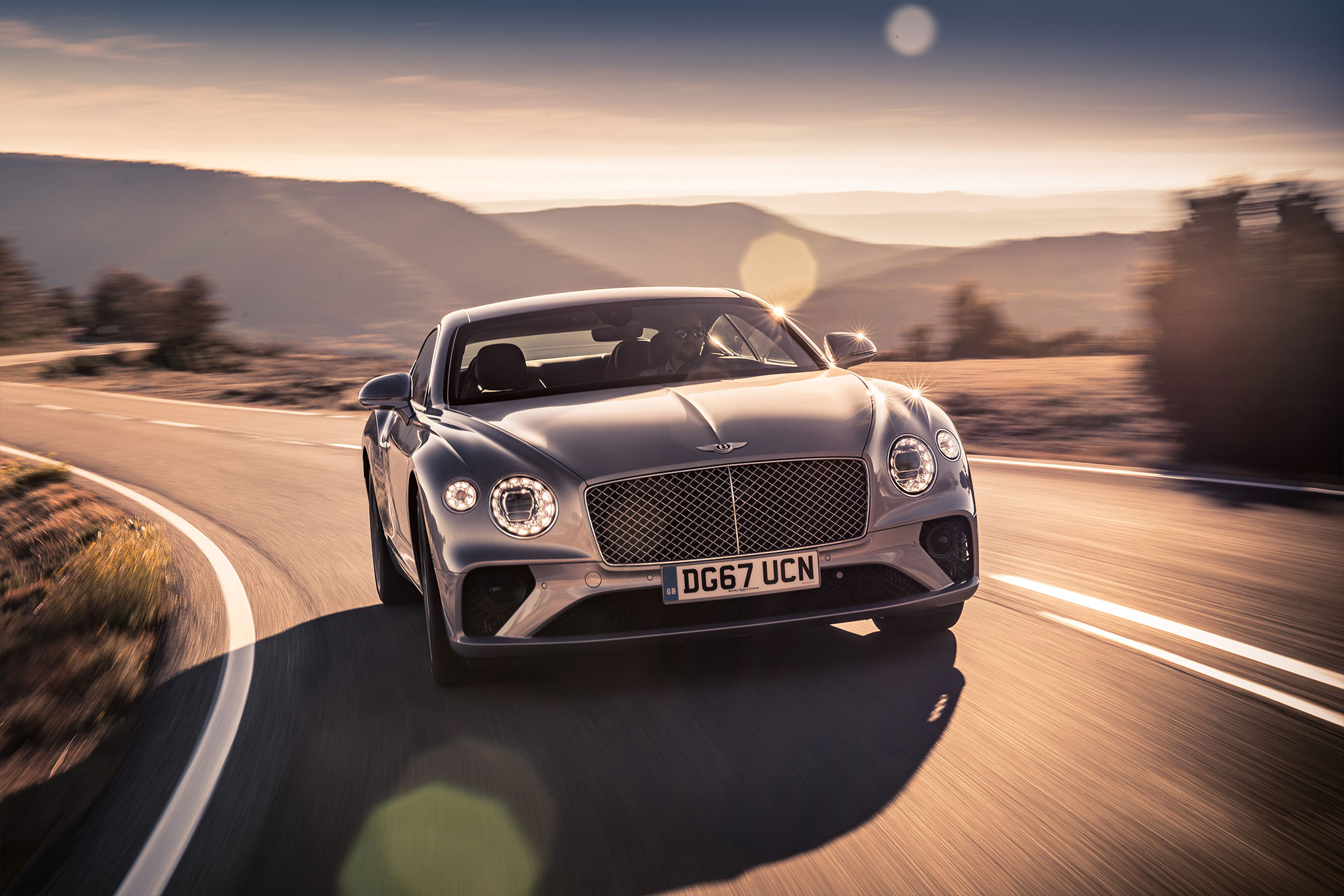 Bentayga V8 front @PeakLife
