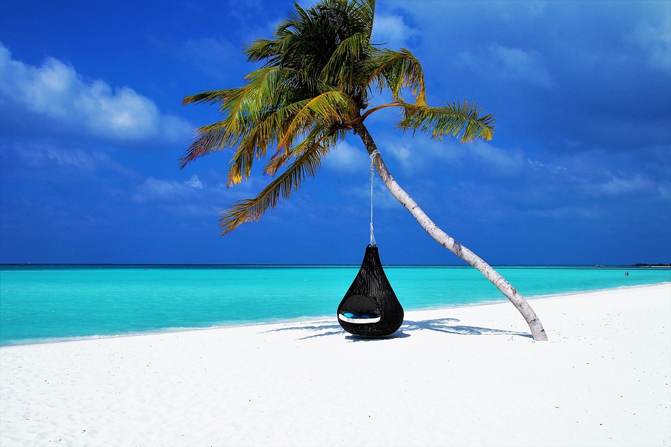 maldives-3220702_960_720 (1)