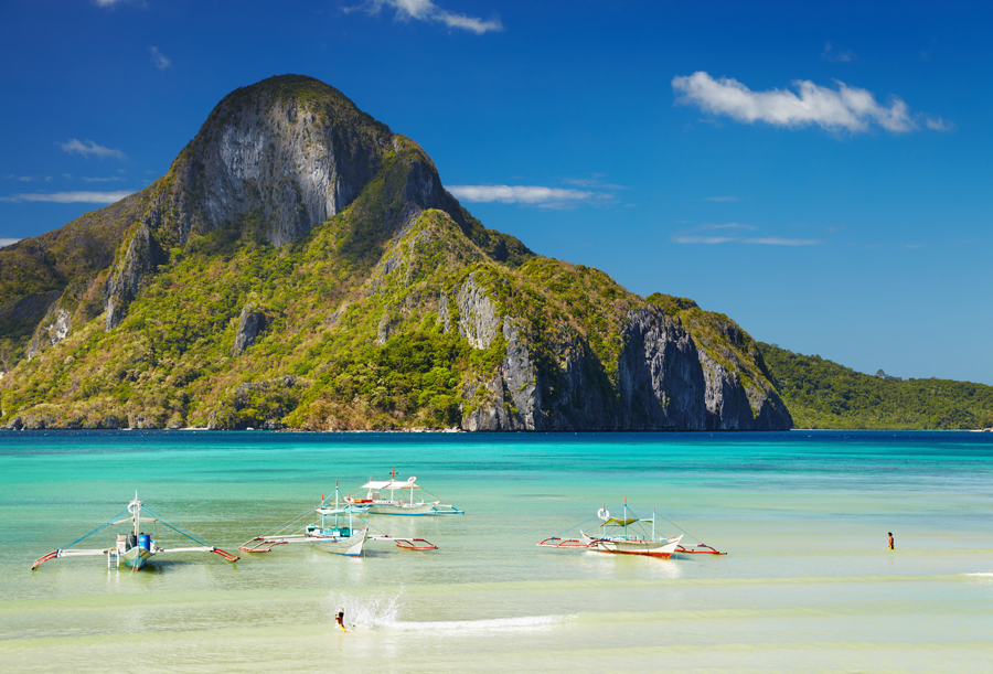 El Nido bay and Cadlao island, Palawan, Philippines