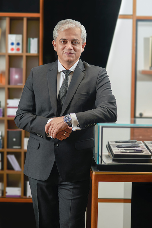 A LEGACY OF LUXURY-Image 3