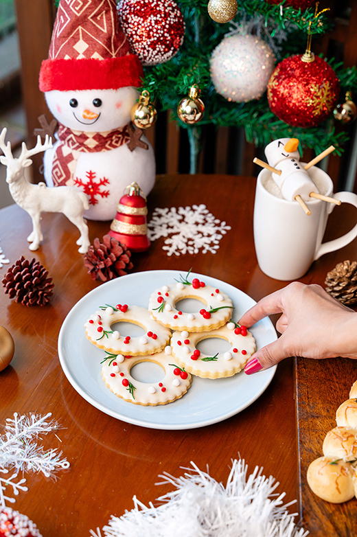 Unwrap the Season’s Best Festive Delights, Luxury Launches, and Holiday Cheer-Image 11