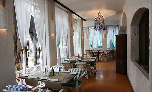 Winter Wonders Delhi's Best Dining Spots to Warm Your Soul-Image 6